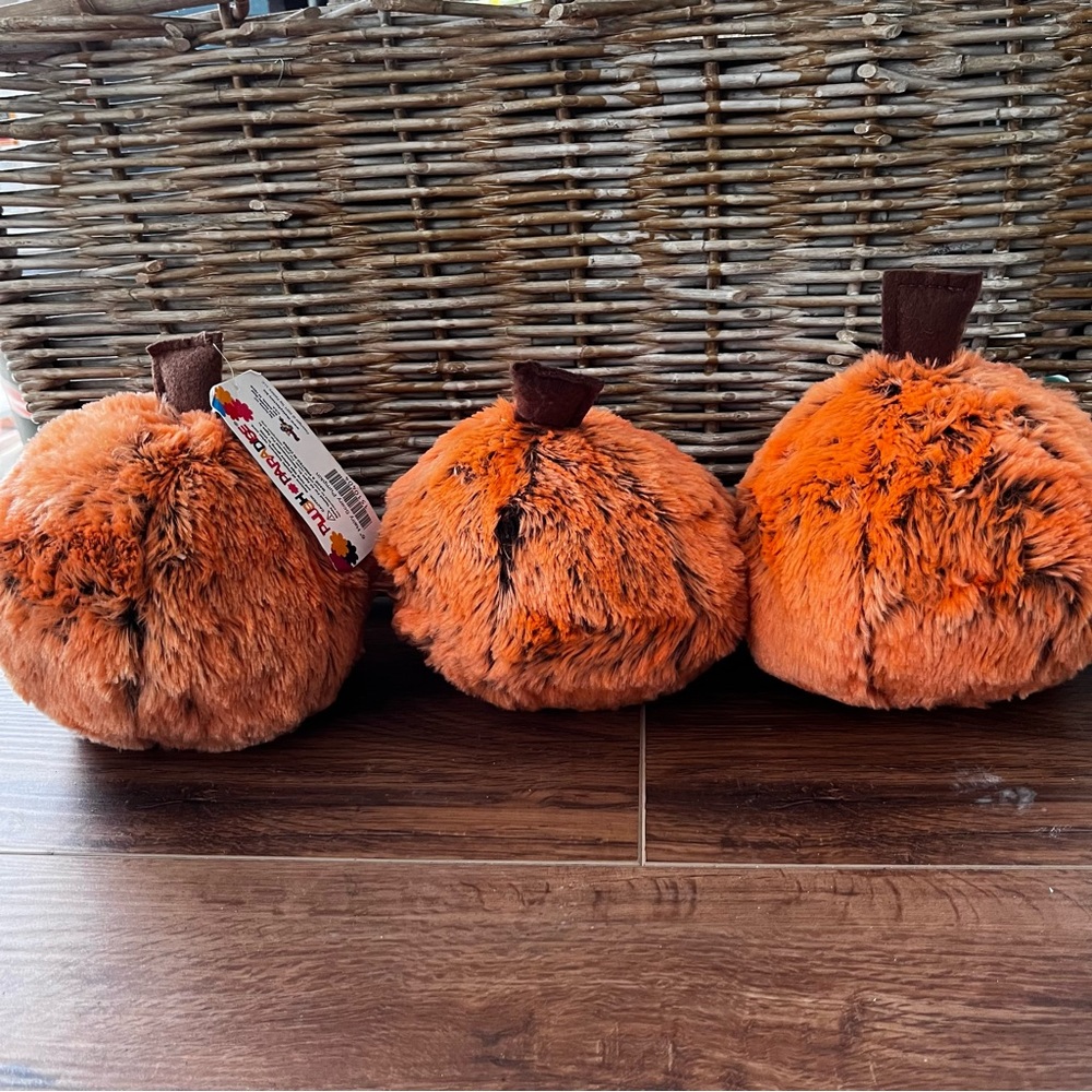 pumpkins (3)  6” hairy scary pumpkins plush